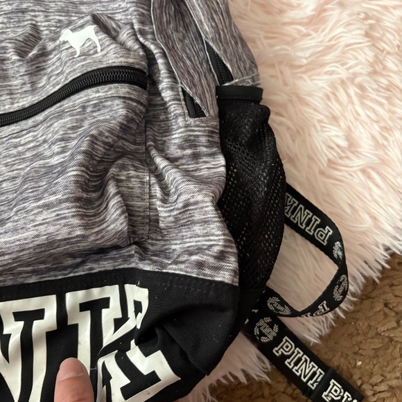 PINK Victoria's Secret Gray and Black Backpack Sporty Design Campus Bag Vintage - Picture 5 of 6